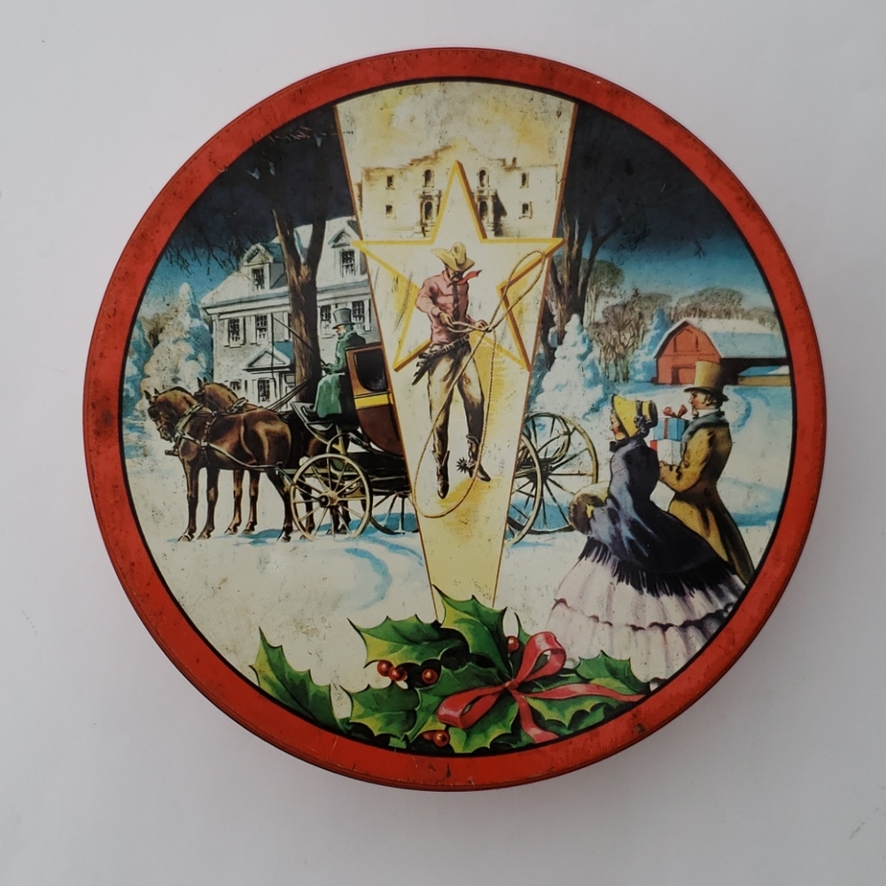 Vintage HOLIDAY Decor Fruit Cake Cookie Bakery Tin DeLuxe Texas Christmas Cowboy